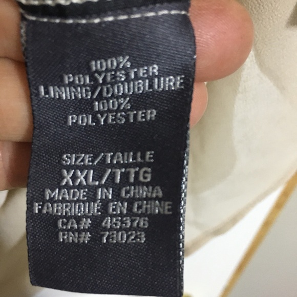 Ladies blouse - Picture 2 of 3